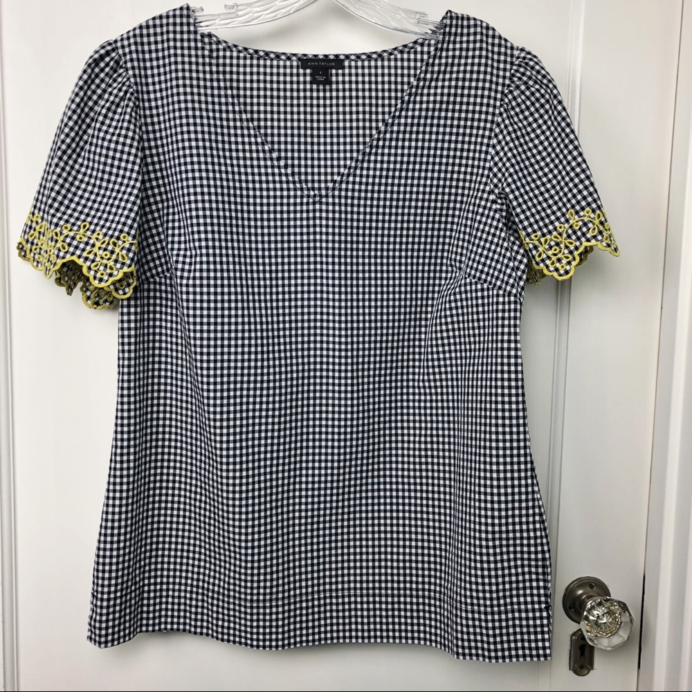 Anne Taylor Black & White Gingham Blouse